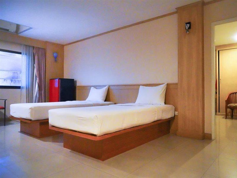 Dt Hotel - Pratunam Bangkok Exterior foto